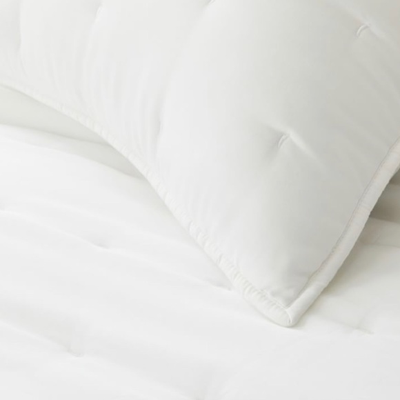 West Elm Crescent Pillow Shams- King (Set of 2) - Picture 3 of 3